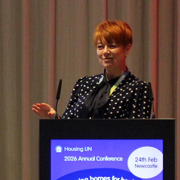 Carla Dix speaking at HLIN Newcastle