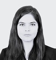Carla Resendiz headshot 112